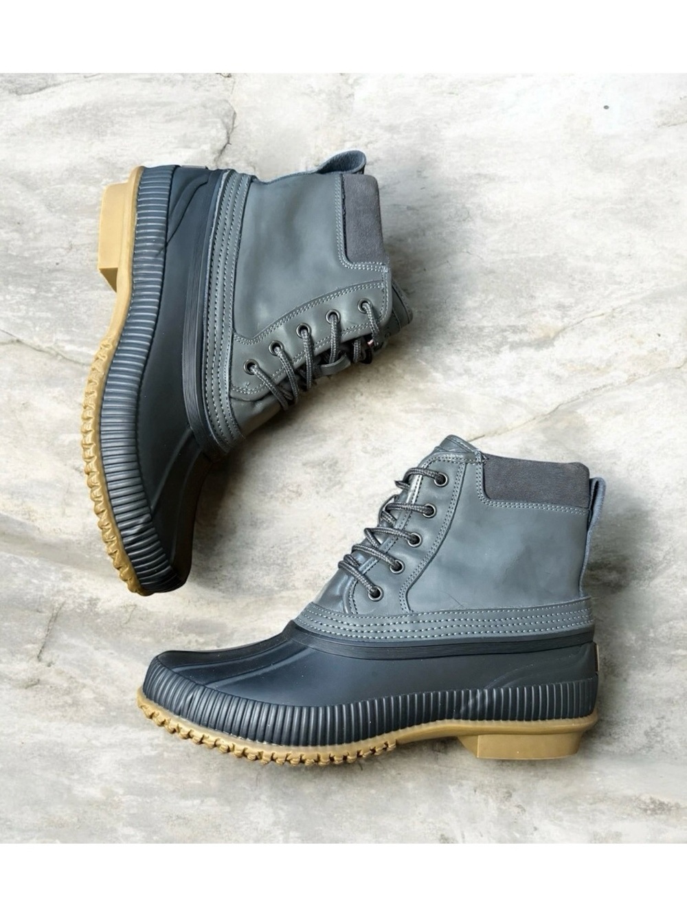 Tommy Hilfiger TM-Casey Duck Rain Boot Rubber Gray Upper Leather Men’s Sz 9